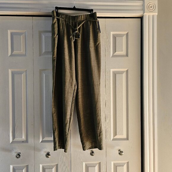 NWT Soho Apparel LTD. 100% Polyester Pant Women's Gray Pockets Size Medium - Picture 2 of 12